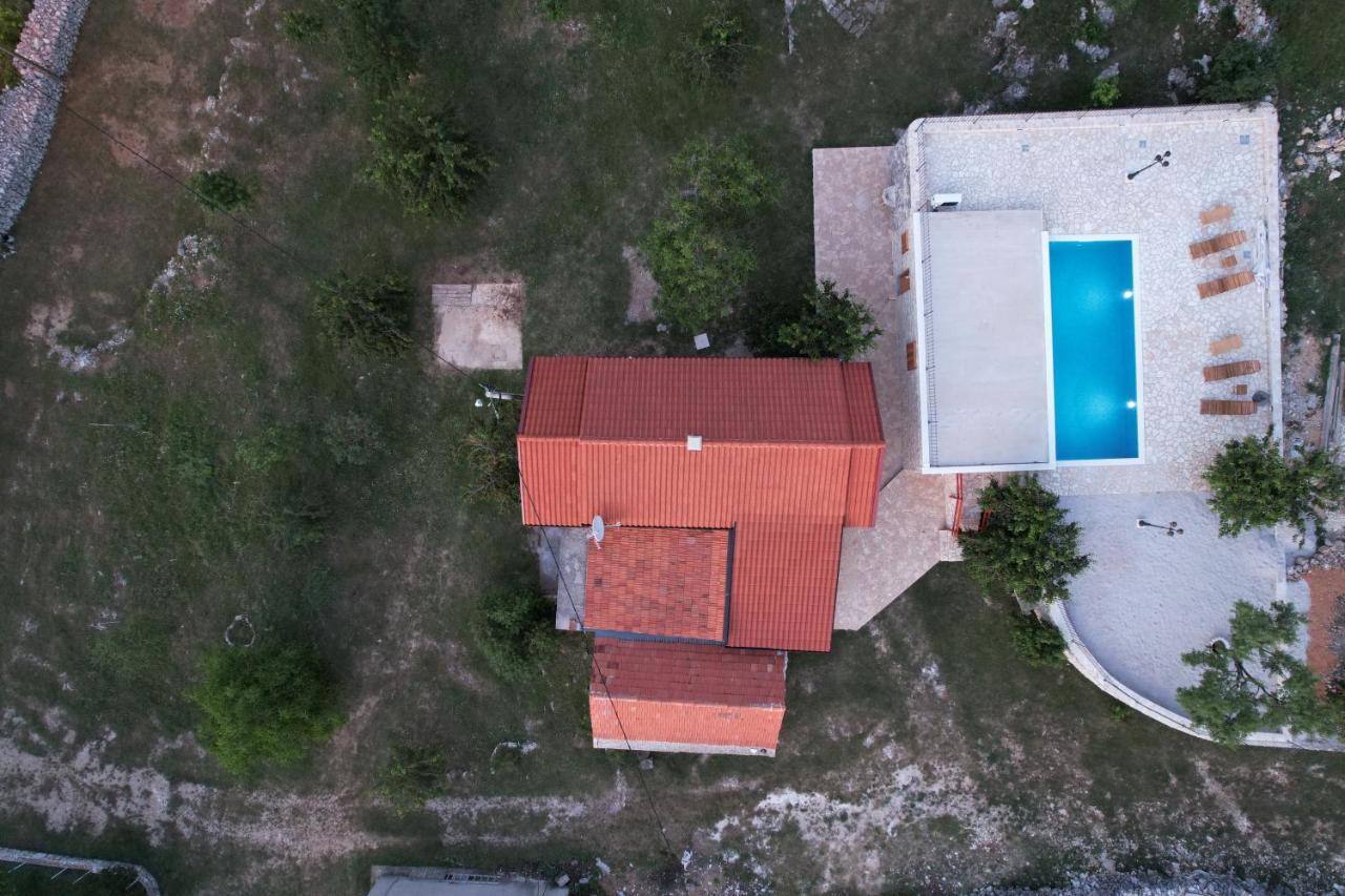 Patakun Holiday Home For 5, With Heated Pool Lecevica 외부 사진