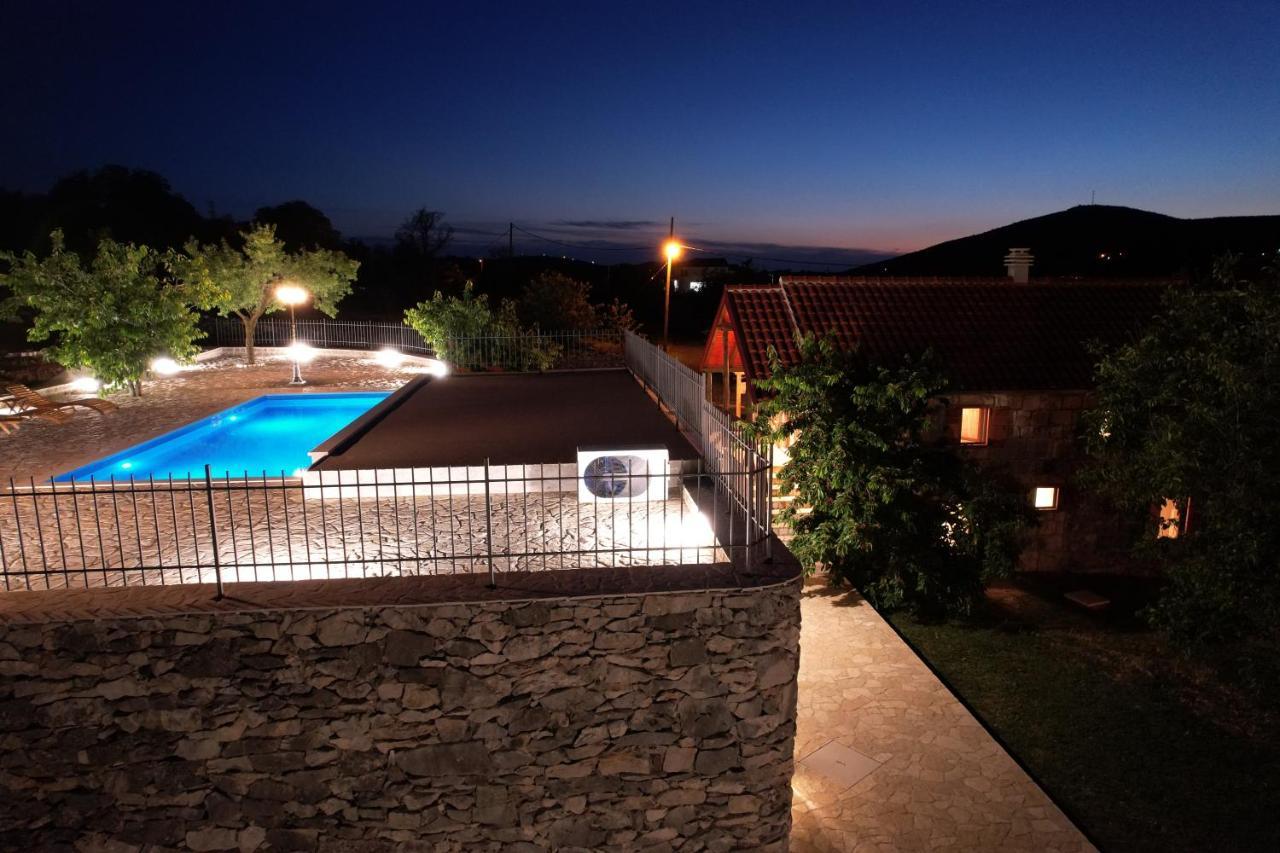 Patakun Holiday Home For 5, With Heated Pool Lecevica 외부 사진
